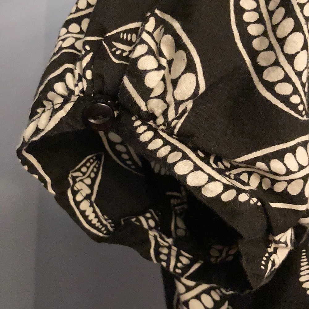 Batik Print Ruffle Front Blouse - Picture 3 of 5